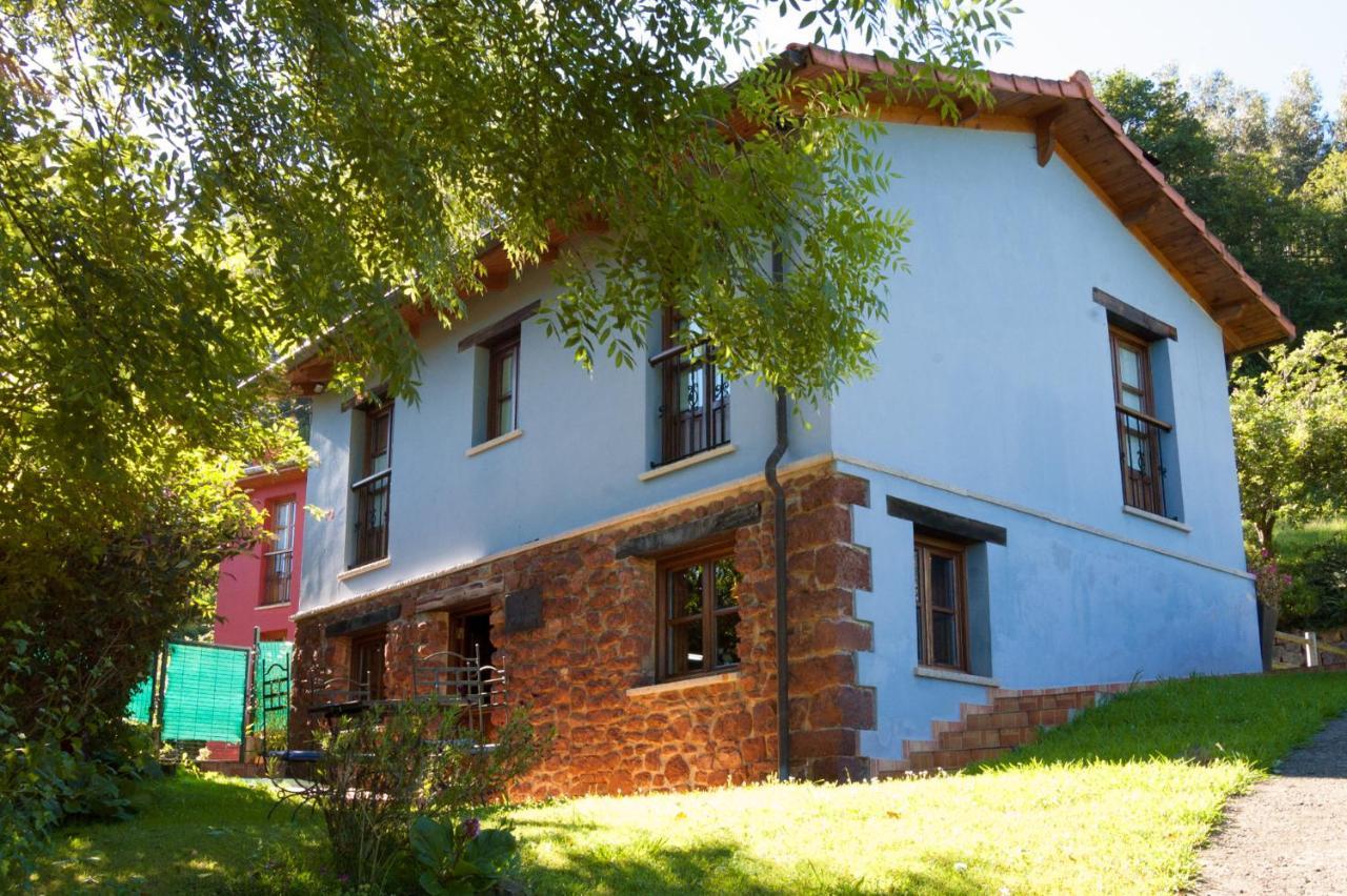 Casa La Pumarada De Villaviciosa * Villaviciosa (Asturias)
